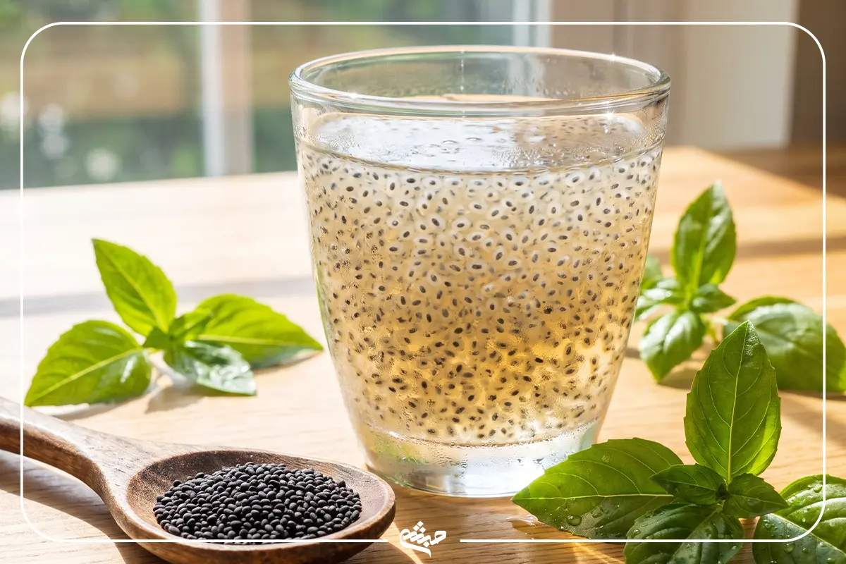 روش صحیح خیساندن تخم ریحان در آب و تشکیل لایه ژله ای موسیلاژ