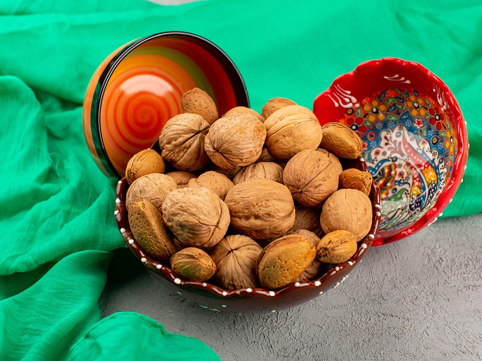 آجیل چهارشنبه سوری شیرین